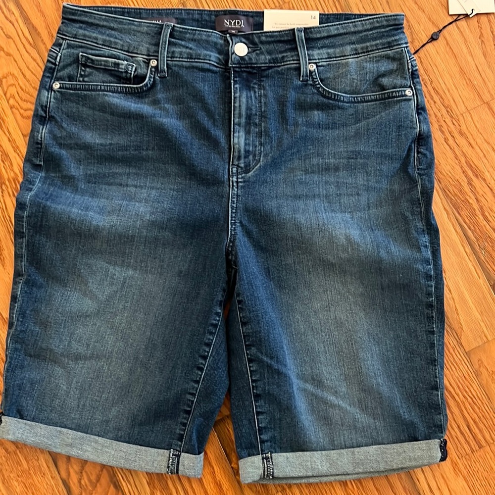 NYDJ shorts